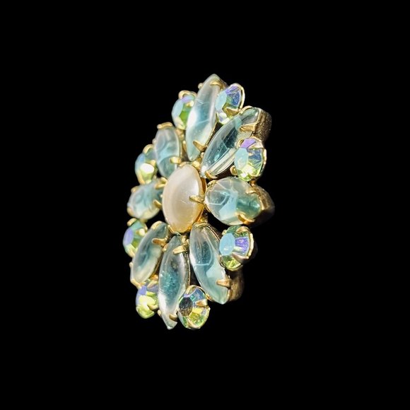 Gold Tone Faux Pearl, Lucite And AB Rhinestone Brooch & Clip On Earrings (5097) - Picture 4 of 10